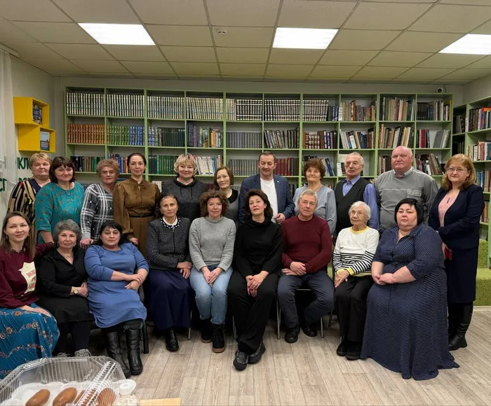 c70133f6-0570-40b0-8964-a7406832e546