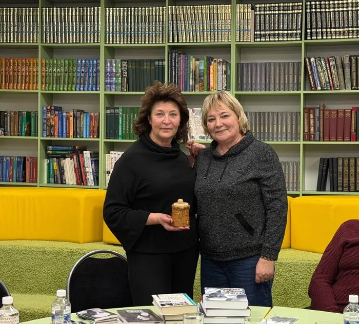 c7ff4e43-a285-434e-945f-40c3ce782604